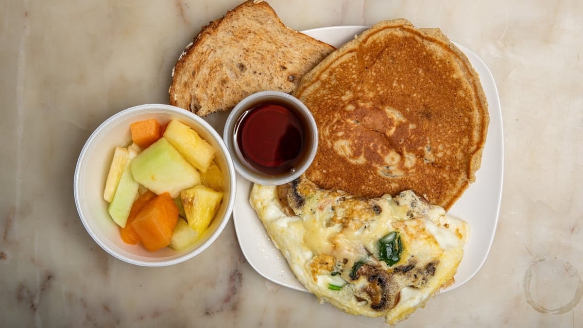 Mint Spinach Egg White Omelet